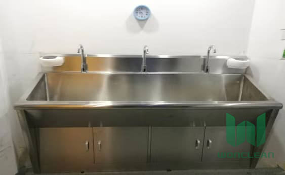 Lab Stainless Steel Tables With Sink