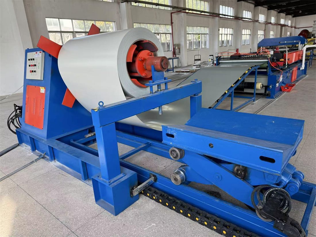 Cleanroom sandwich panel production line for coated steel and pharmaceutical wall panel manufacturing