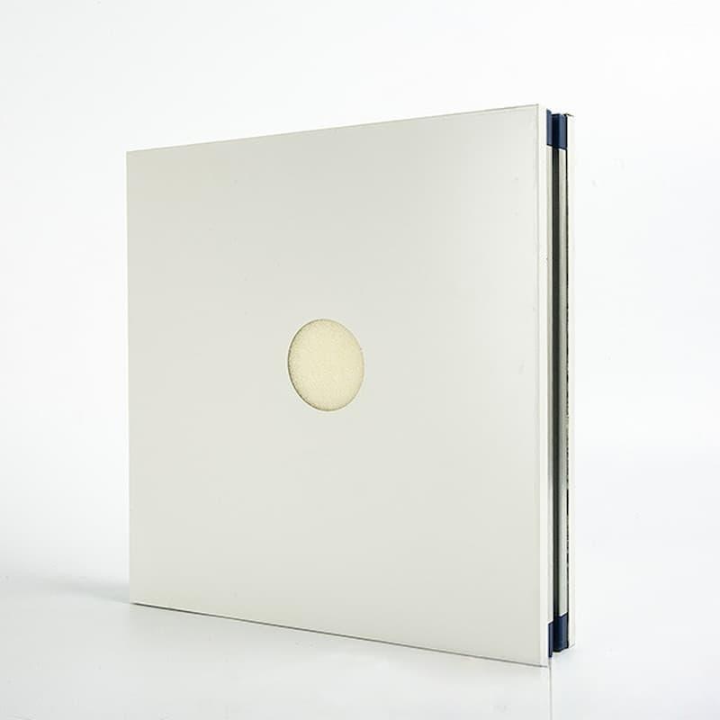 Clean room injection wall