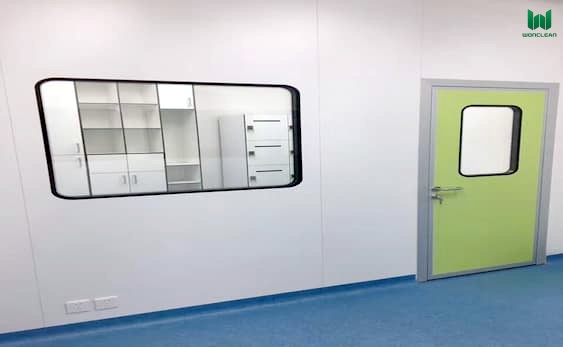 Vi presentiamo il futuro dell'accesso alle camere bianche: le porte WONCLEAN in HPL.
